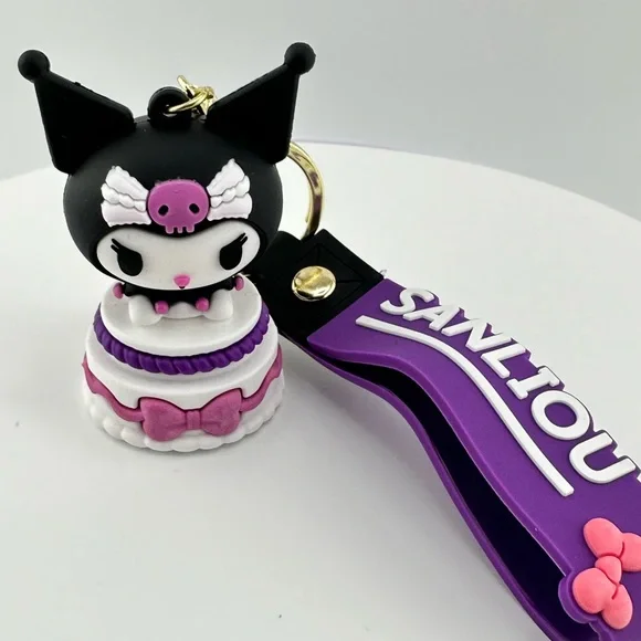 Kuromi Cake Purple Keychain with strap - Picture 2 of 4